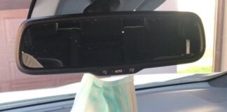 Ne vještajte zaštitne maske na retrovizor