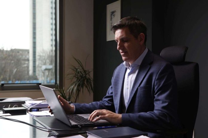 Jesmo li sigurni?, Božo Skoko