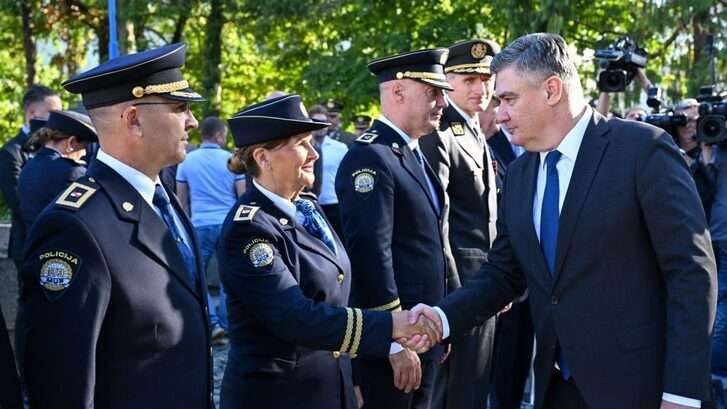 milanović policajci
